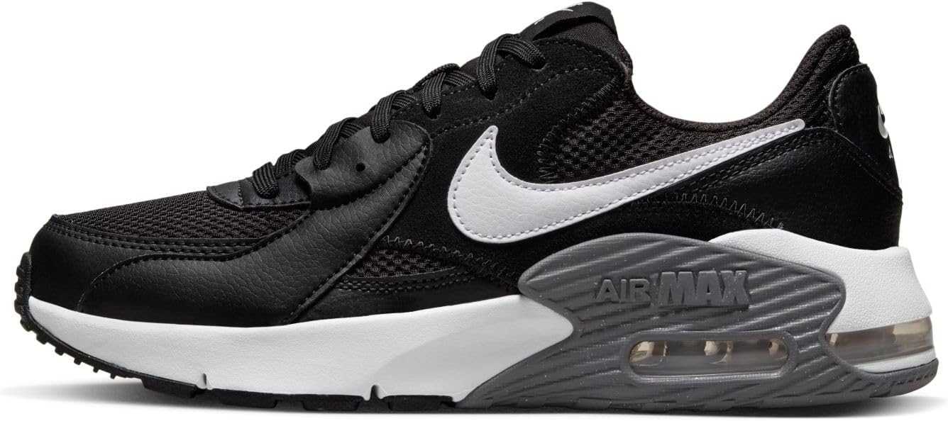 Women’s Nike Air Max Excee Size 5.5/Black/White/Grey
