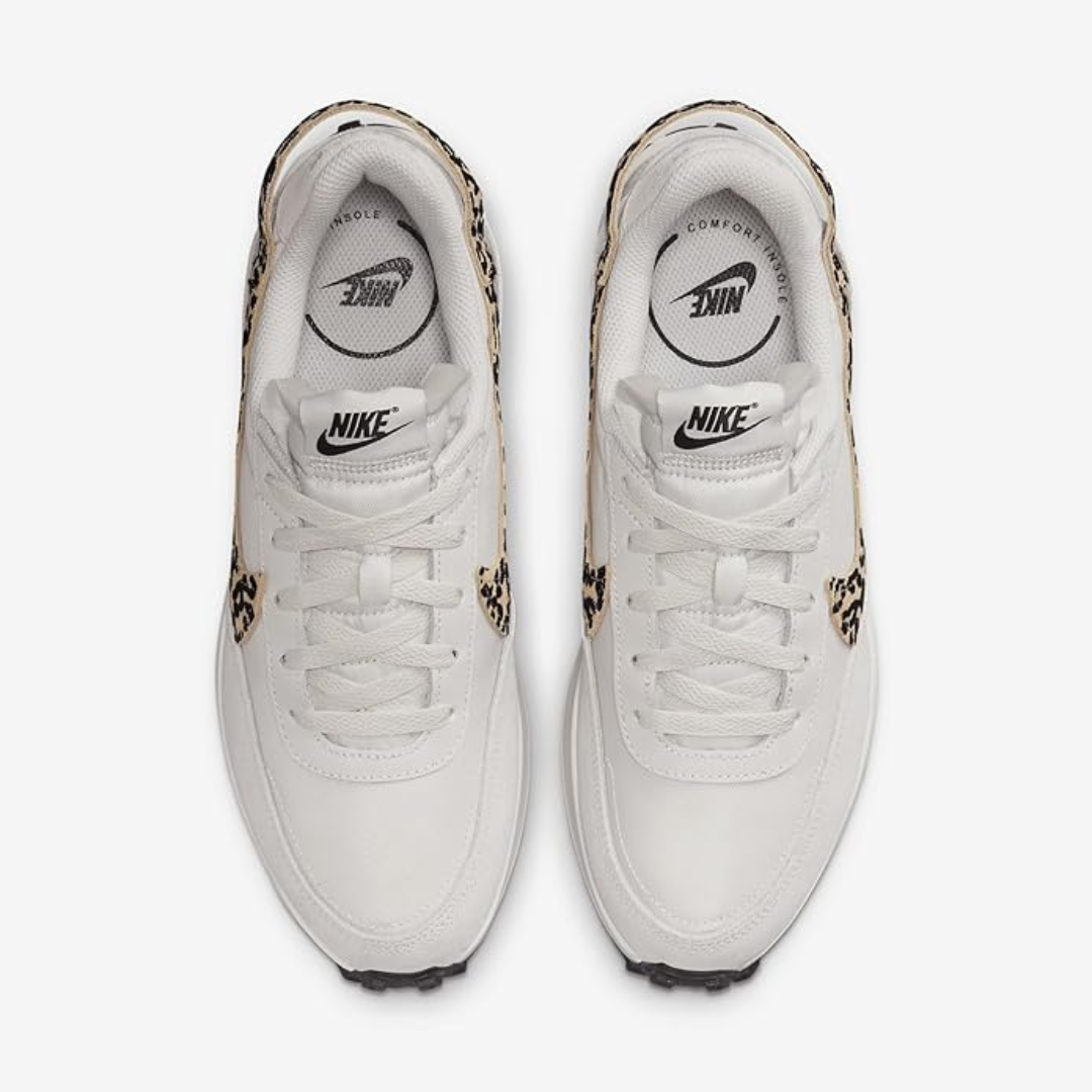 Women's Nike Waffle Debut – Size 6.5 | Color: Phantom/Sesame