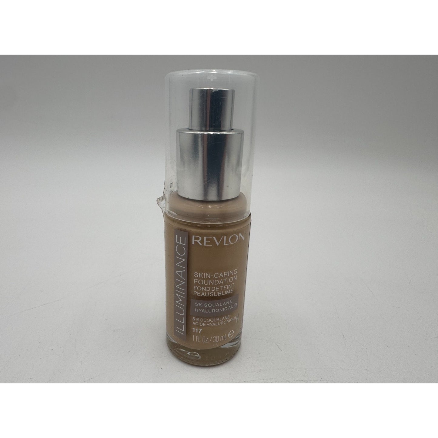 Revlon Illuminance Skin-Caring Foundation 117 Light Beige Hydrating (1 fl oz)