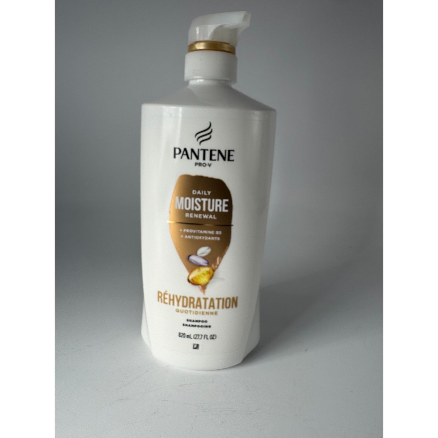Pantene Pro V Daily Moisture Renewal Shampoo Creamy Berries Scent 27.7 Fl Oz