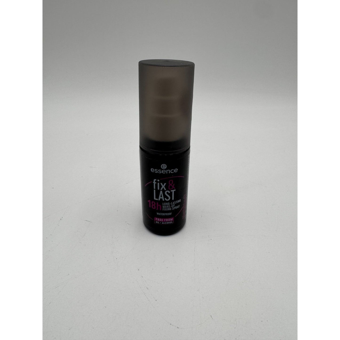 Essence Fix & Last 18h Long-Lasting Make-Up Fixing Spray Waterproof 1.69 Fl Oz-
