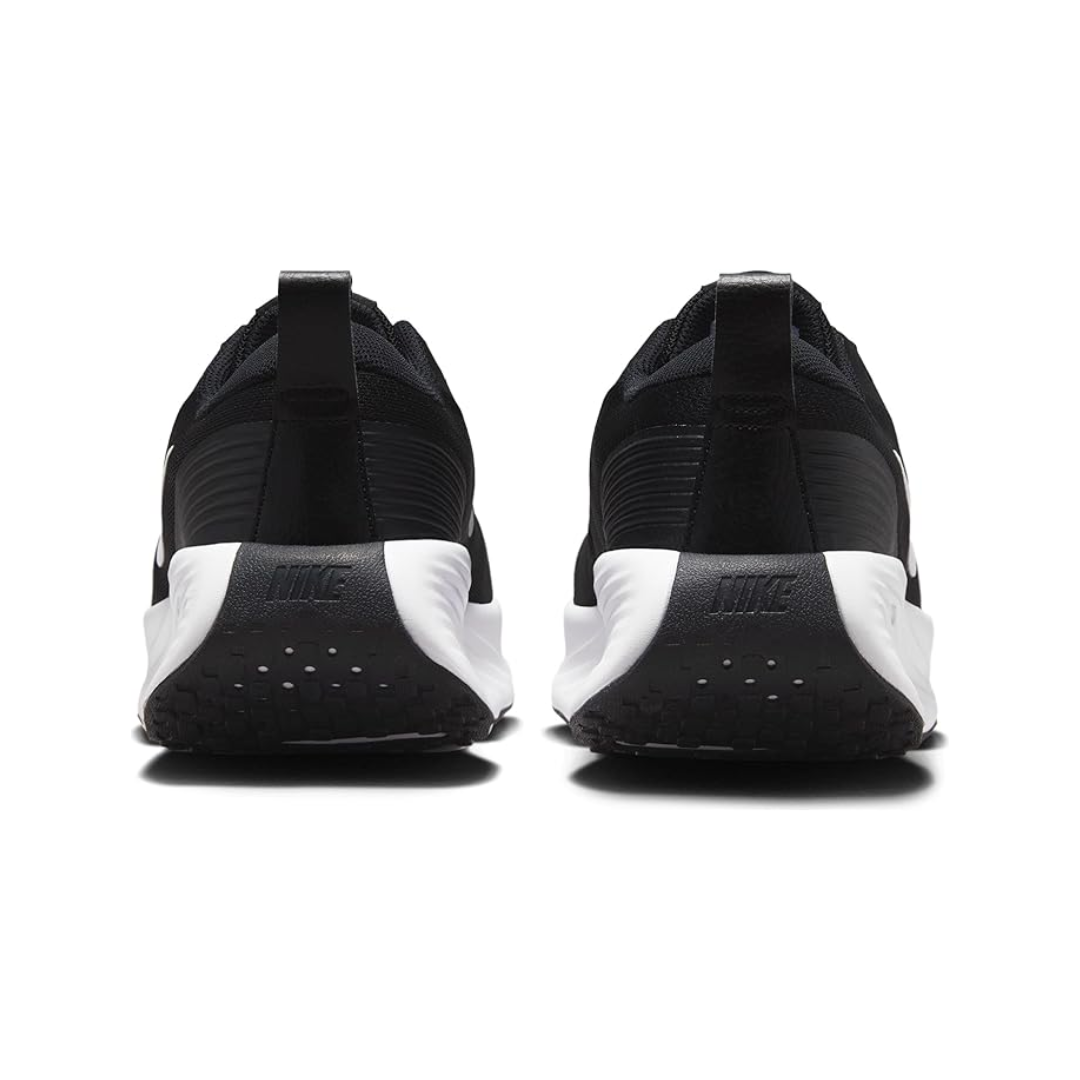 W Nike Promina – Size 7.5 | Color: Black/White