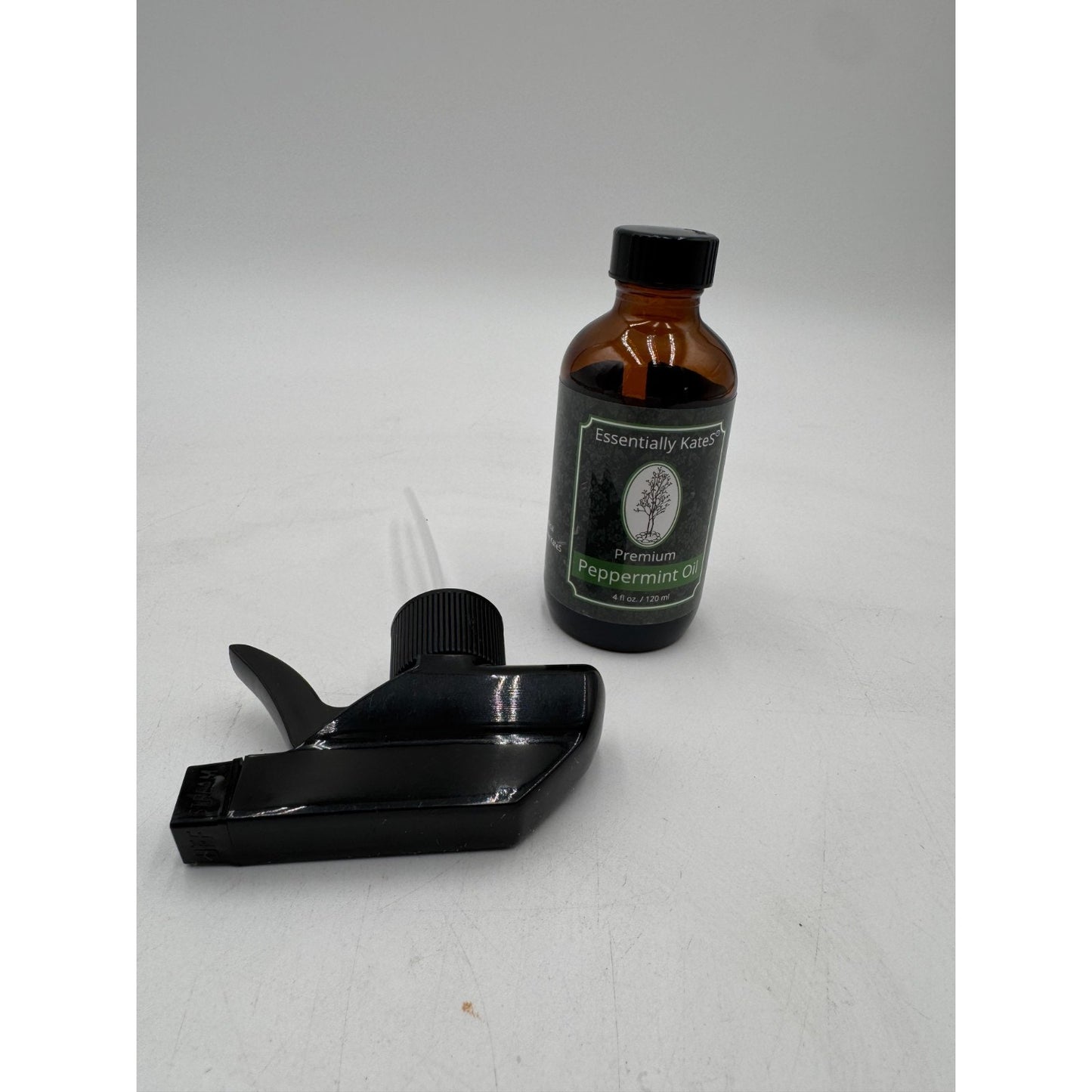 Essentially KateS Premium Peppermint Oil Therapeutic Grade with Sprayer 4 Fl Oz