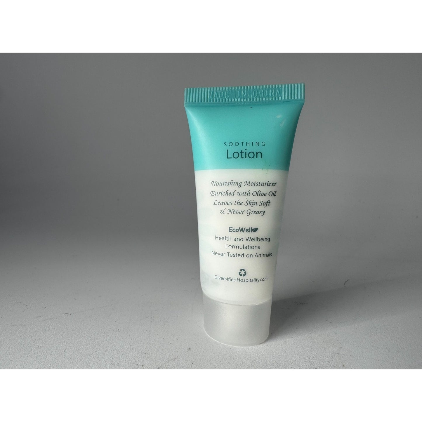 Eco Botanics White Tea and Honey Nourishing Soothing Lotion w/ Organic Olive Oil