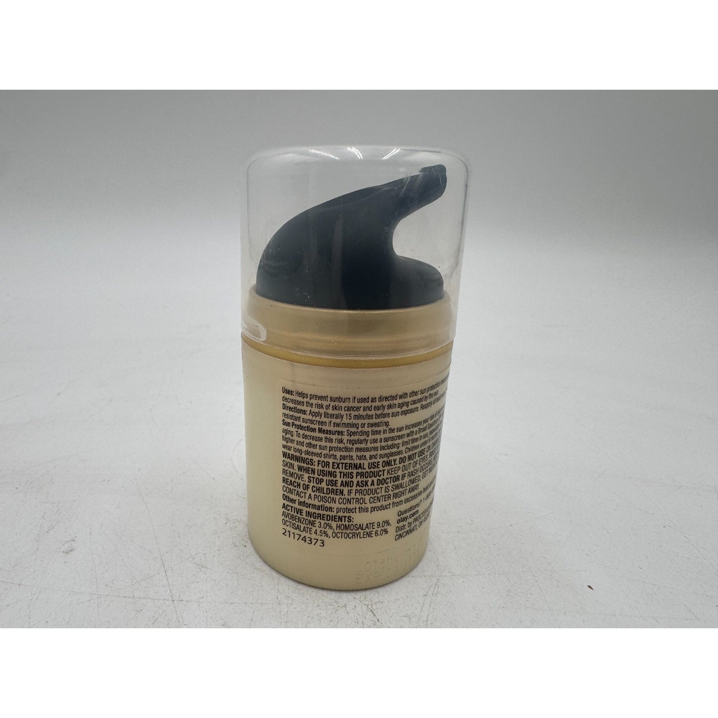 Olay Total Effects 7-in-One Moisturizer with Sunscreen SPF 30 (1.7 fl oz / 50ml)